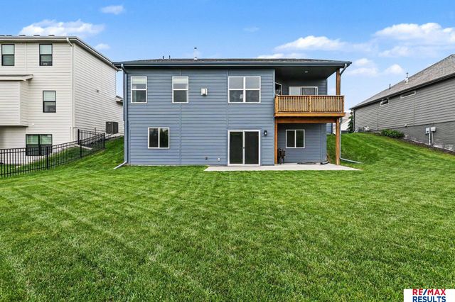 8127 S 196 Street, Gretna, NE 68028