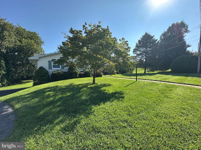 410 W SEVENTH STREET, Waynesboro, PA 17268
