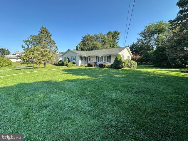 410 W SEVENTH STREET, Waynesboro, PA 17268