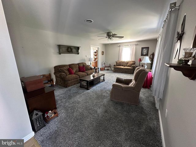 410 W SEVENTH STREET, Waynesboro, PA 17268