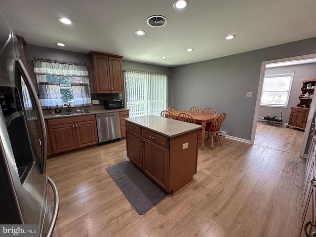 410 W SEVENTH STREET, Waynesboro, PA 17268