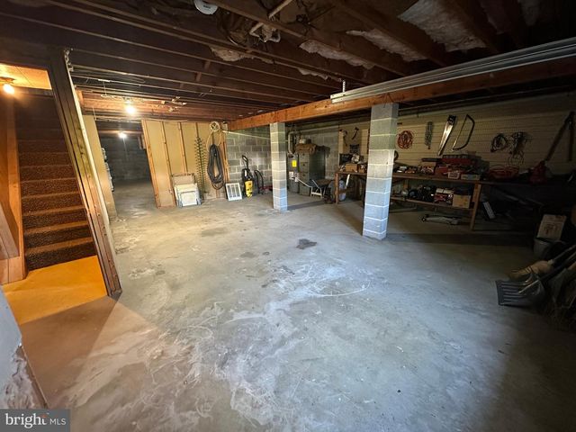 410 W SEVENTH STREET, Waynesboro, PA 17268
