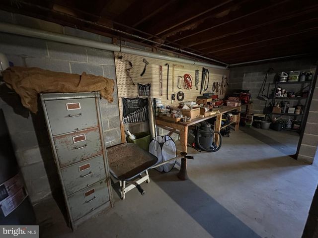 410 W SEVENTH STREET, Waynesboro, PA 17268