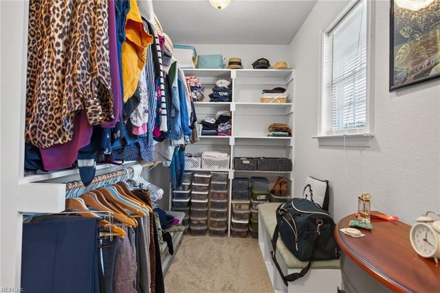 4848 Beamon RD, Norfolk, VA 23513
