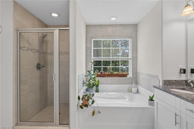 4848 Beamon RD, Norfolk, VA 23513