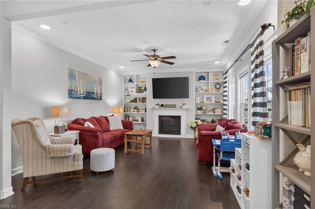 4848 Beamon RD, Norfolk, VA 23513