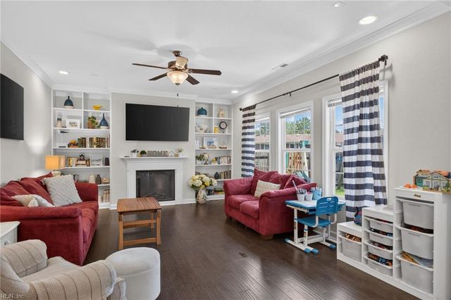 4848 Beamon RD, Norfolk, VA 23513