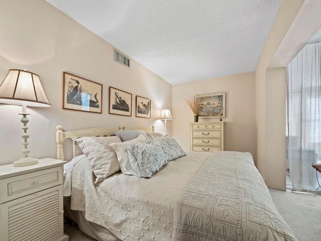 5055 GULF OF MEXICO DRIVE 421, Longboat Key, FL 34228