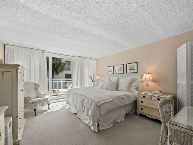 5055 GULF OF MEXICO DRIVE 421, Longboat Key, FL 34228