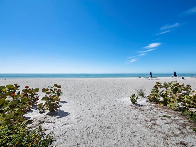 5055 GULF OF MEXICO DRIVE 421, Longboat Key, FL 34228