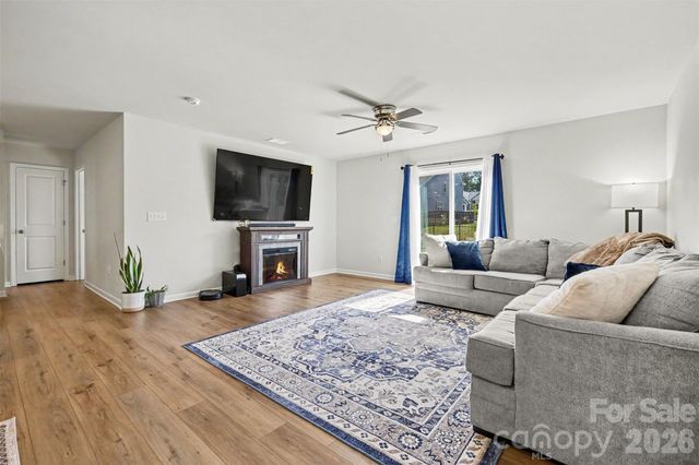 131 Watuga Place, Statesville, NC 28625