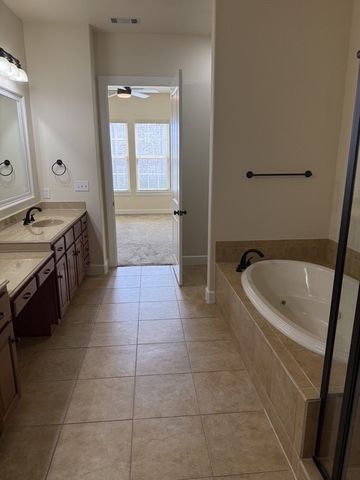 6631 Via Positano 211, Irving, TX 75039