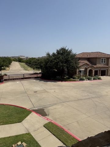 6631 Via Positano 211, Irving, TX 75039