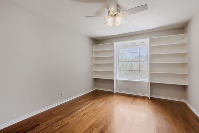 216 Sailors RUN, Lakeway, TX 78734