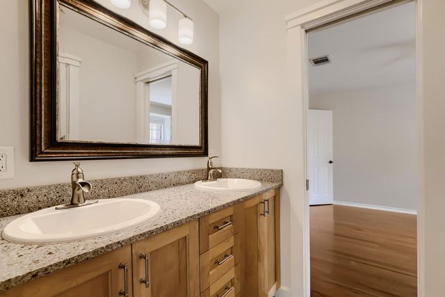 216 Sailors RUN, Lakeway, TX 78734