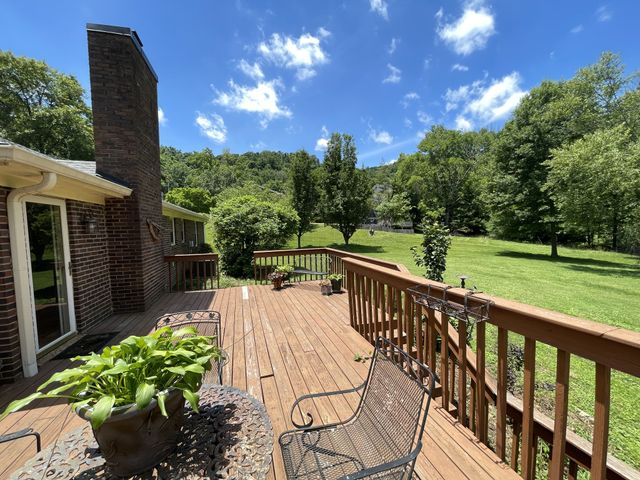 1004 Highland Rd, Brentwood, TN 37027