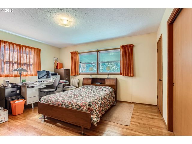 14385 Sw HARGIS Rd, Beaverton, OR 97008