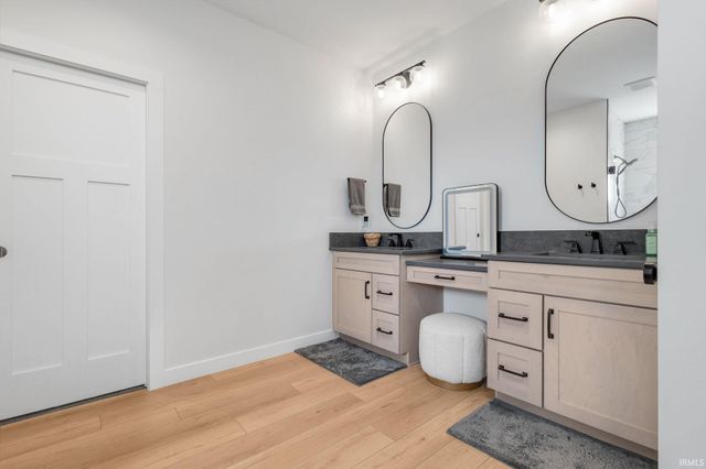 56408 White Pine Ridge, Middlebury, IN 46540