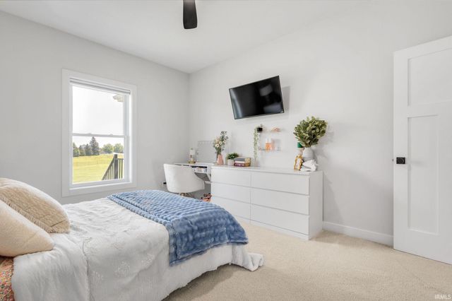56408 White Pine Ridge, Middlebury, IN 46540
