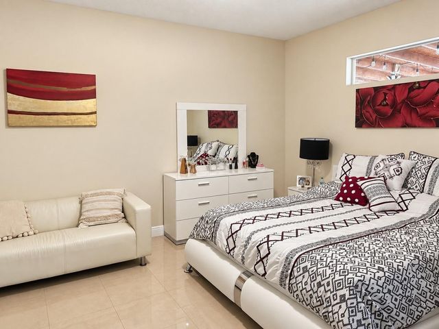 34809 PRAIRIE RIDGE WAY, Zephyrhills, FL 33541