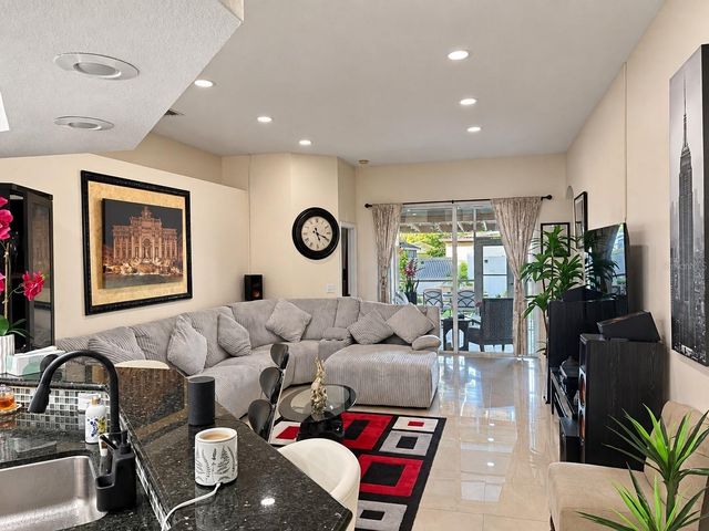 34809 PRAIRIE RIDGE WAY, Zephyrhills, FL 33541