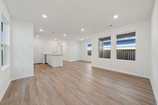 12327 Sword Point Ct, Willis, TX 77378