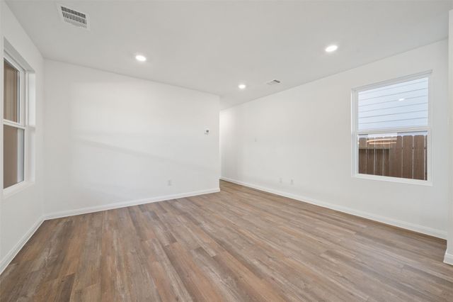 12327 Sword Point Ct, Willis, TX 77378