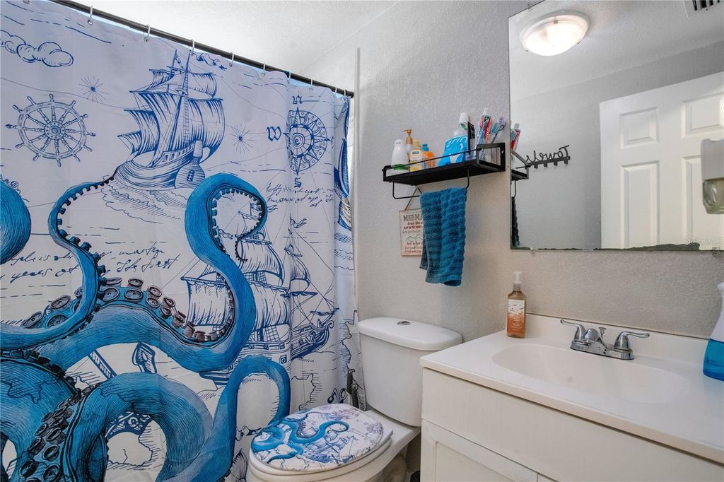 Image 16 of property listing at 1133 N BRUNNELL PARKWAY, Lakeland, FL 33805