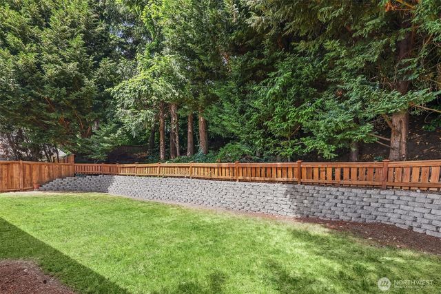 10922 80th Place NE, Kirkland, WA 98034