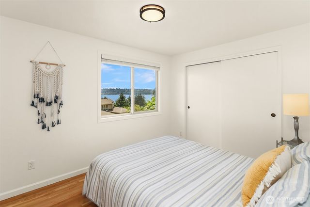 10922 80th Place NE, Kirkland, WA 98034
