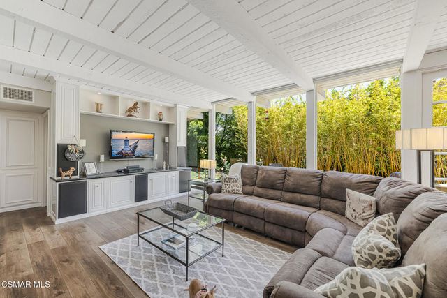 1040 Finrod Court, Westlake Village, CA 91361