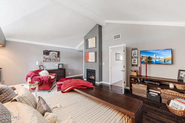 1040 Finrod Court, Westlake Village, CA 91361
