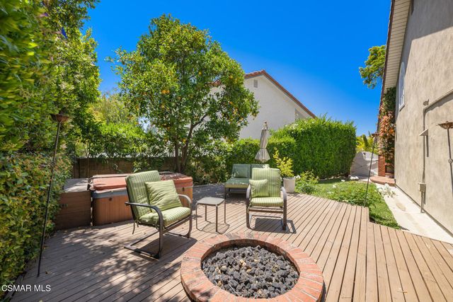 1040 Finrod Court, Westlake Village, CA 91361