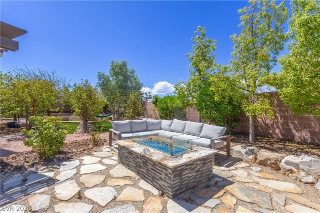 4081 Turquoise Falls Street, Las Vegas, NV 89129