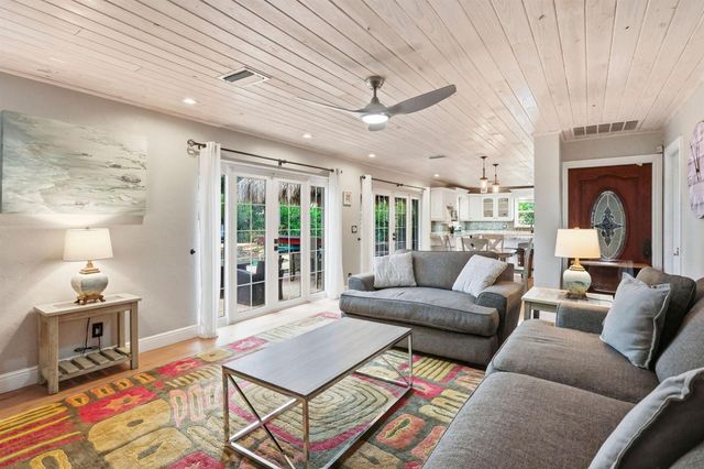 3315 FERNWOOD Drive, Boynton Beach, FL 33435