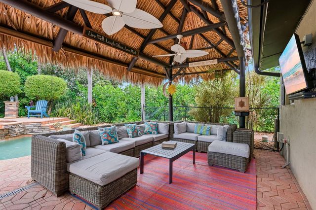 3315 FERNWOOD Drive, Boynton Beach, FL 33435