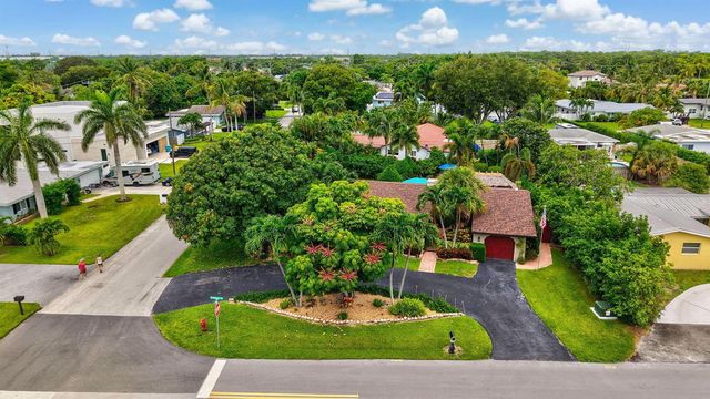 3315 FERNWOOD Drive, Boynton Beach, FL 33435