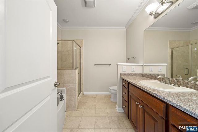 22 Ave At Port Imperial Avenue 428, West New York, NJ 07093