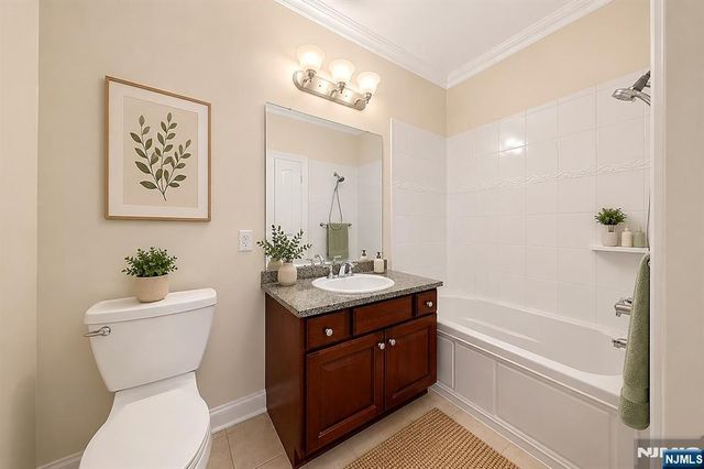 22 Ave At Port Imperial Avenue 428, West New York, NJ 07093