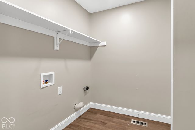 11890 Sand Creek Boulevard, Fishers, IN 46037