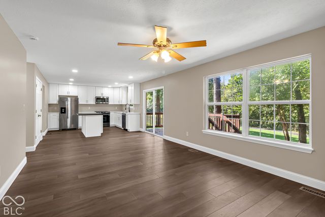 11890 Sand Creek Boulevard, Fishers, IN 46037