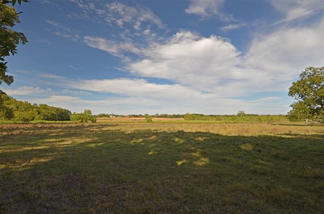 2352 Airport Road, Brenham, TX 77833