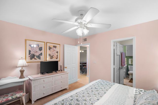 6194 St Hwy 59 A8, Gulf Shores, AL 36542