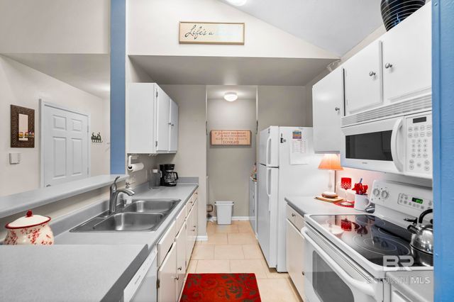 6194 St Hwy 59 A8, Gulf Shores, AL 36542