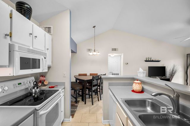 6194 St Hwy 59 A8, Gulf Shores, AL 36542