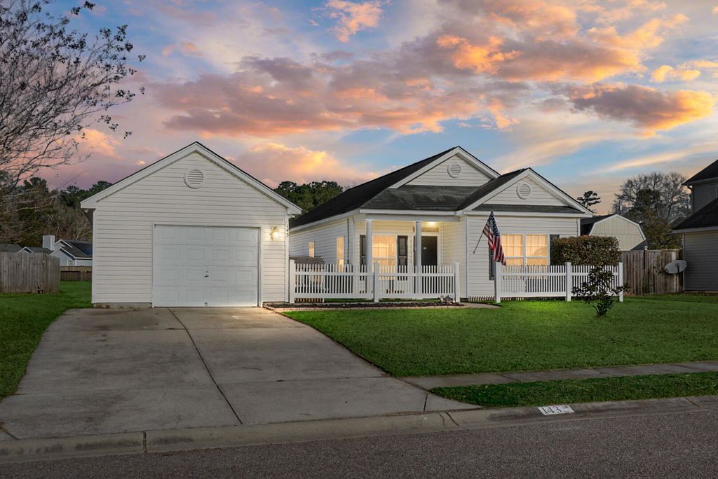 143 Pacolet Street, Summerville, SC 29485