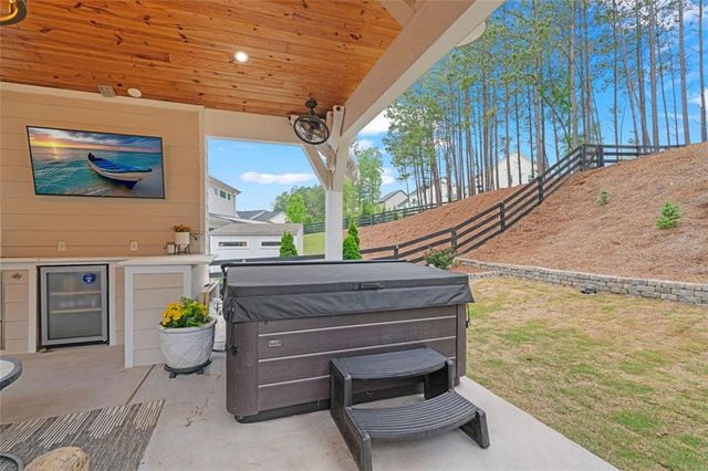 7935 WELCH Mill, Ball Ground, GA 30107