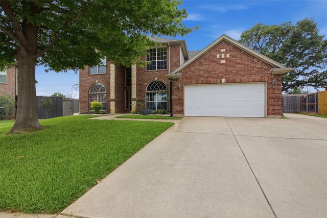 2115 Lexington Drive, Mansfield, TX 76063