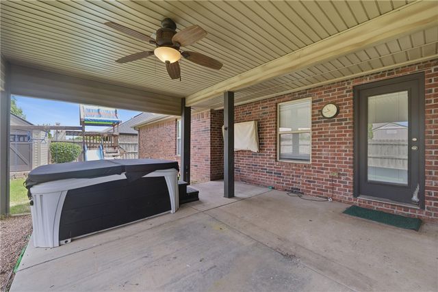 1021 Sienna Drive, Centerton, AR 72719