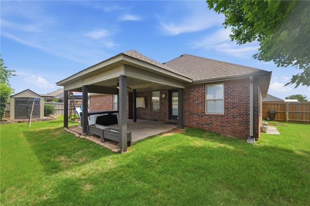 1021 Sienna Drive, Centerton, AR 72719